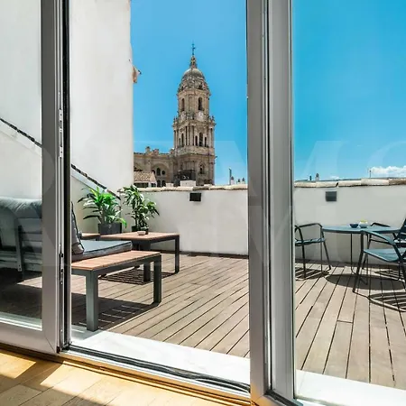 Marvellous Penthouse With Terrace & Cathedral Views By Rems Apartment